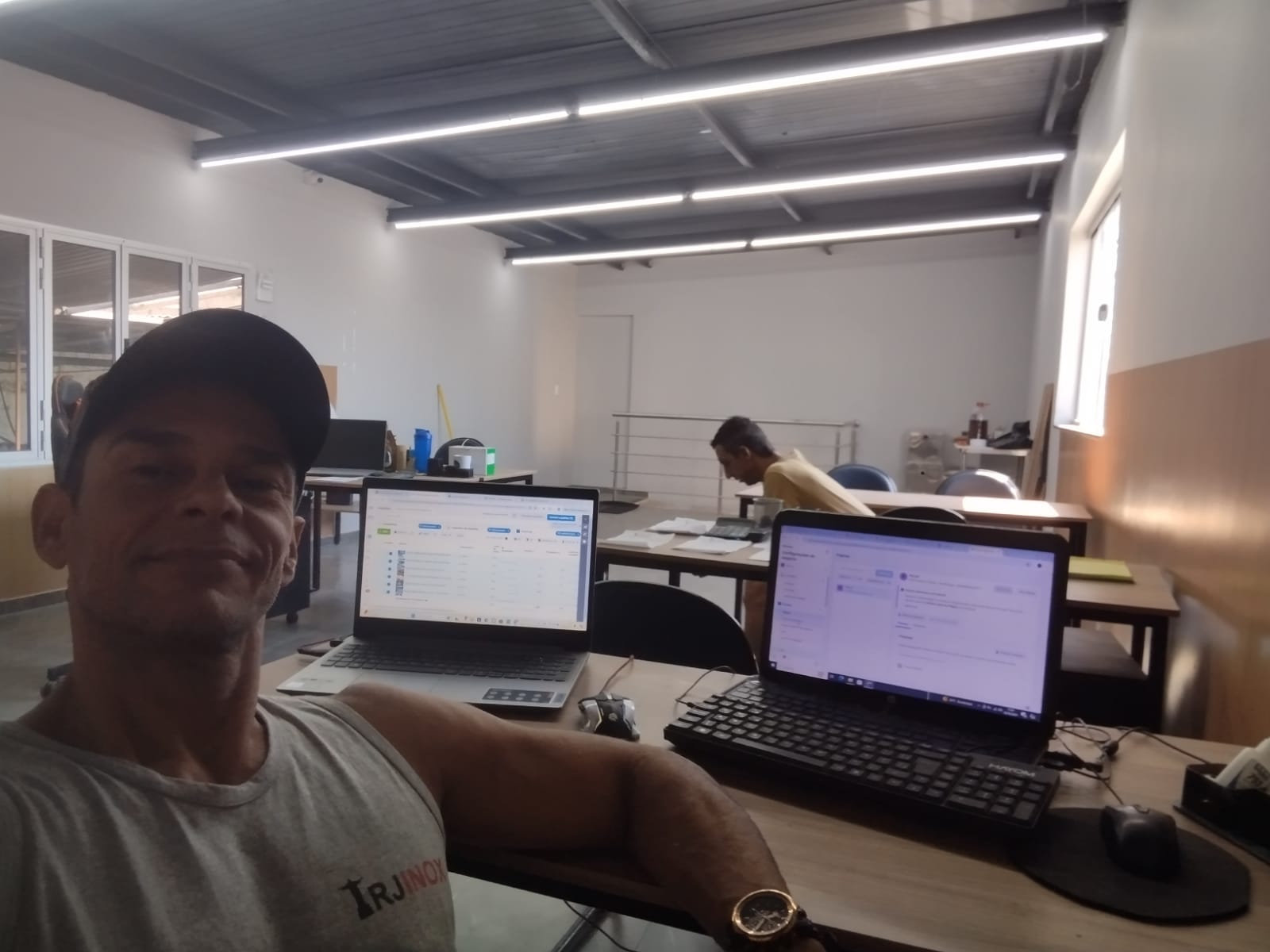 Franklin Morais no escritório